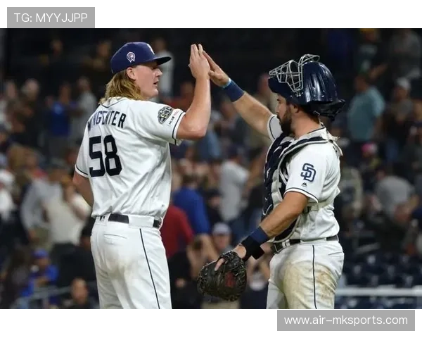 克勒贝尔三分线外火力全开，助球队逆转取胜